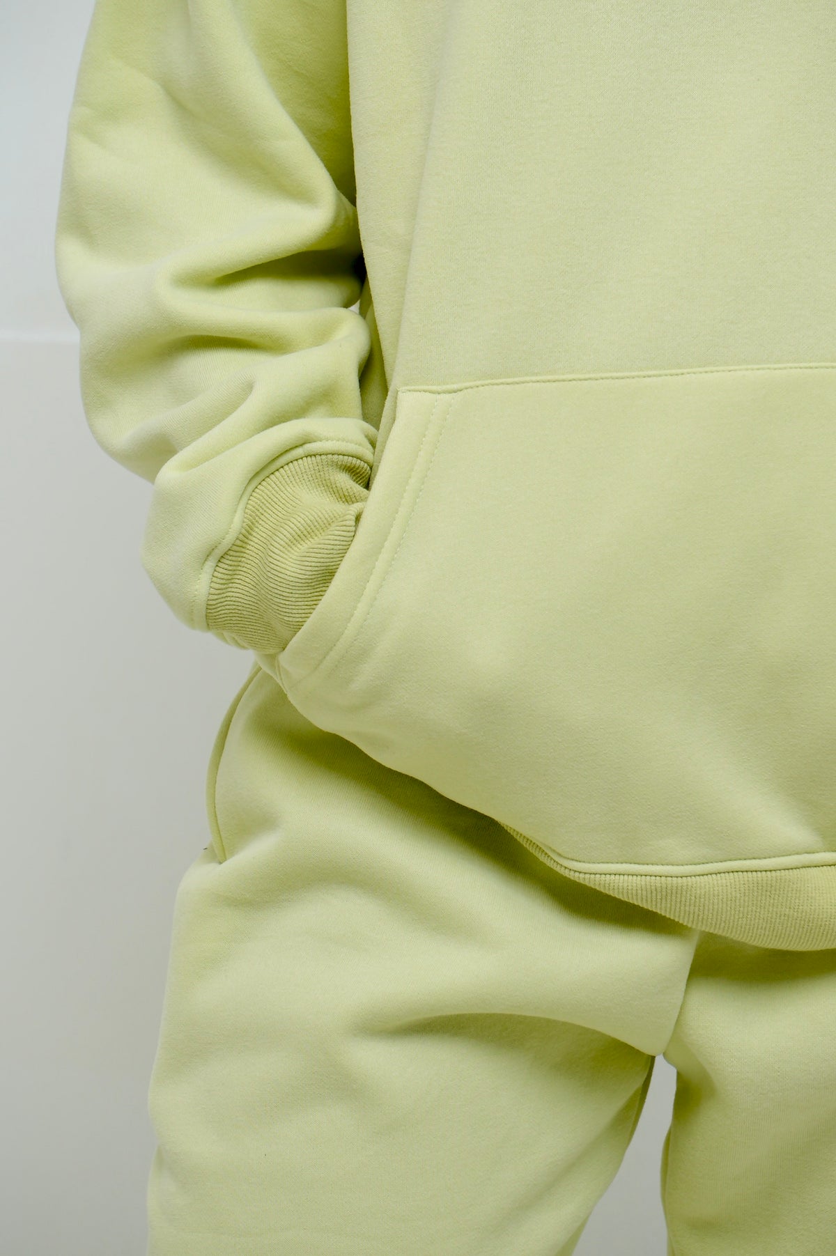 Sudadera con capucha Velany "Brown" con cuello en V (oversize)